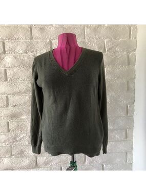 Tommy Bahama V-Neck Sweater Olive Green Small